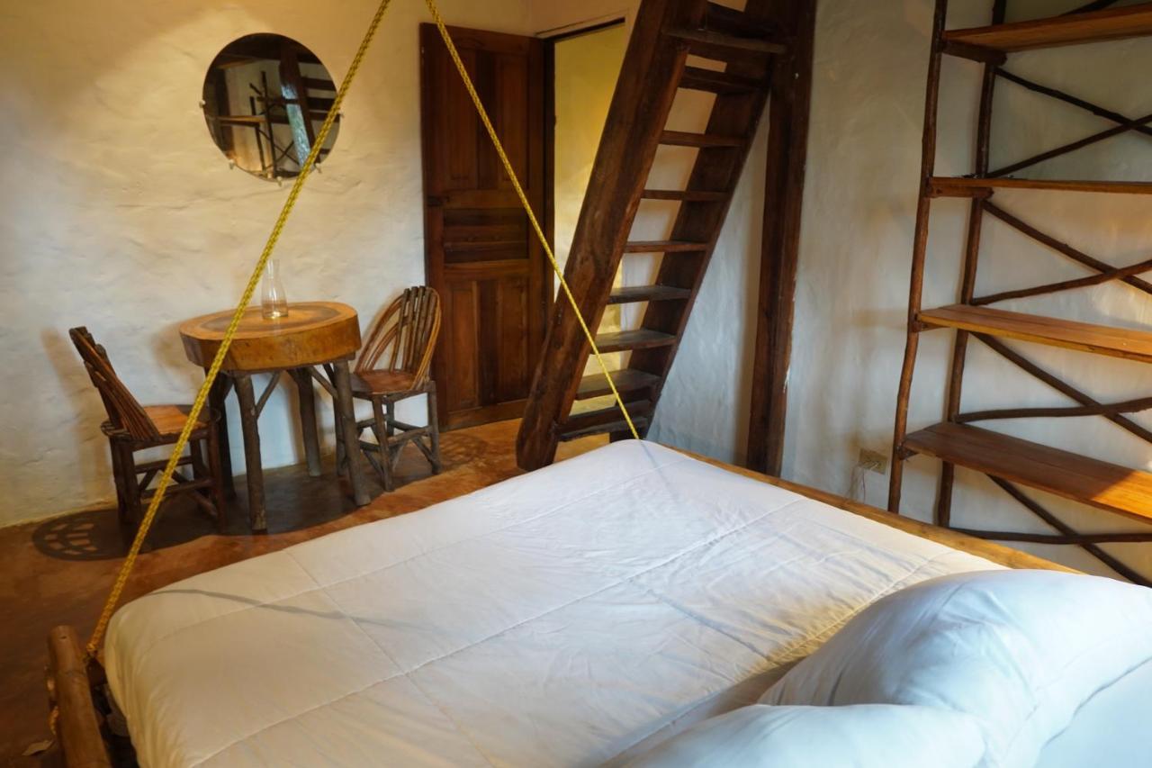 Nunkai Eco-Hostal La Punta Montanita Luaran gambar